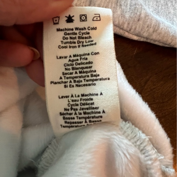 UGG Light Heather Gray Astrid Poncho - Like New Condition - XS/S - Picture 8 of 13